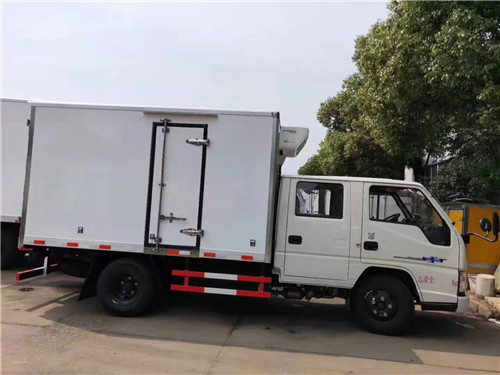 江鈴雙排座藍(lán)牌冷藏車，城市不限行