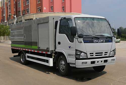 國六慶鈴五十鈴600P護(hù)欄清洗車工作原理及參數(shù)介紹