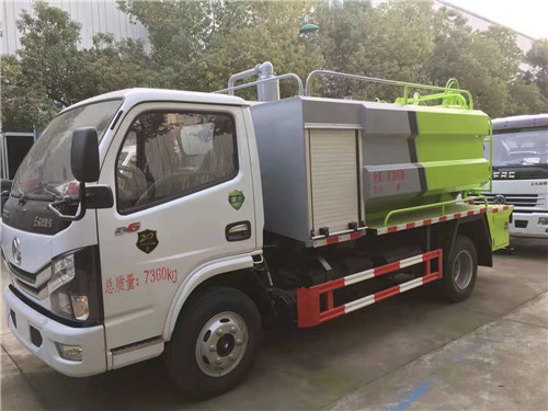 國六東風(fēng)小多利卡清洗吸污車兩用車清水箱2方，污水4方