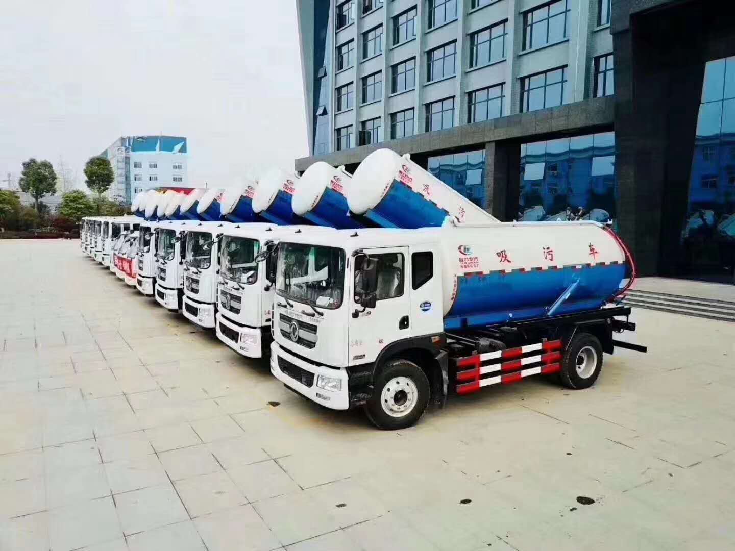 國(guó)六吸污車(chē)、吸糞車(chē)