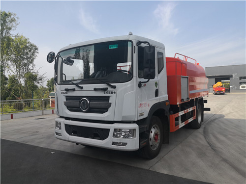 國(guó)六東風(fēng)多利卡D9型消防灑水車(chē)（10噸）圖片參數(shù)介紹