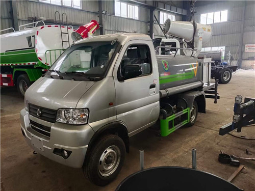 國六東風(fēng)小霸王無敵灑水車，藍牌免征無憂