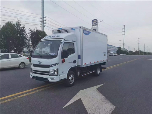 國(guó)六上汽躍進(jìn)福運(yùn)S80柴油版冷藏車(chē)，8月熱銷(xiāo)50臺(tái)
