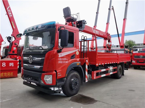 國六東風華神DV5隨車吊，6.1米8噸5節(jié)直臂吊