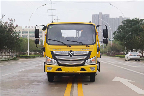國六福田歐馬可藍(lán)牌一拖二清障車