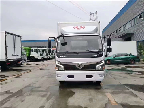國六東風(fēng)福瑞卡4.1米藍(lán)牌冷藏車，一款最便宜的冷藏車
