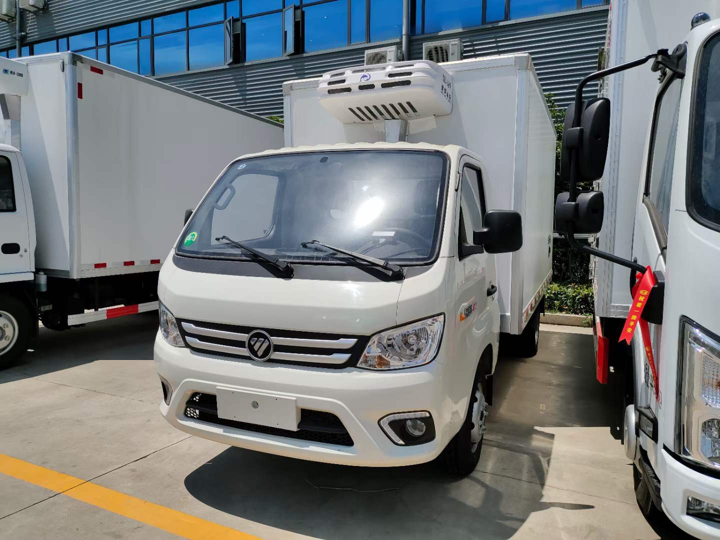 國六 福田祥菱M2冷藏車，現(xiàn)車一臺