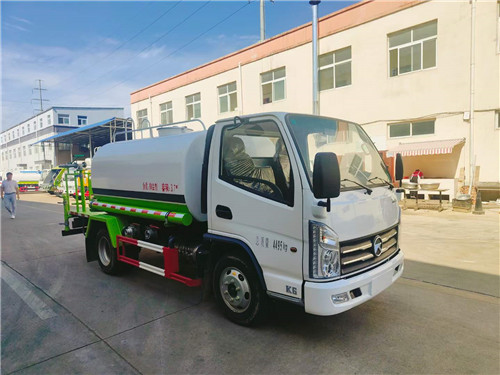 國六藍(lán)牌5方凱馬灑水車：新出現(xiàn)車1臺(tái)