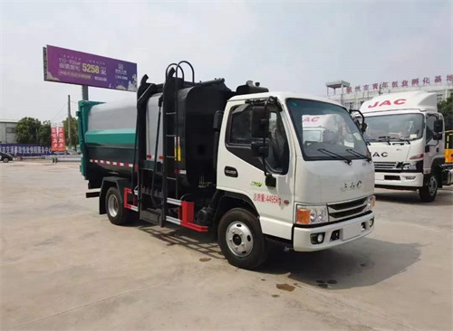 國(guó)六江淮7.5方側(cè)掛桶垃圾車 合格證已出五一之前公告，現(xiàn)車7臺(tái)
