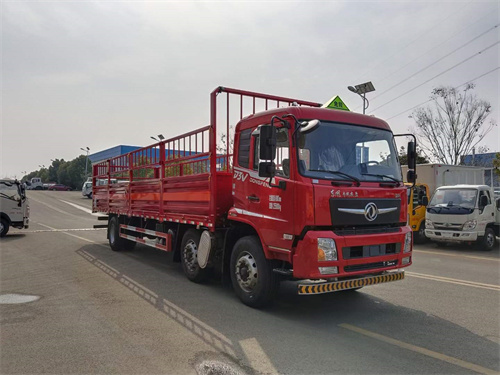 國(guó)六東風(fēng)小三軸9.6米氣瓶運(yùn)輸車(chē)廠家直銷(xiāo)，價(jià)格優(yōu)惠