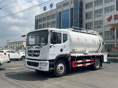 東風(fēng)D9清洗吸污車13方廠家直銷，價(jià)格優(yōu)惠