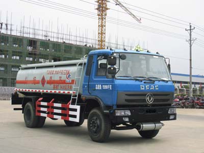 15立方東風(fēng)運油車